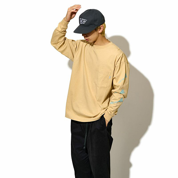 【アウトレット】CHARI＆CO NEW SHAVER PKT L/S TEE Tシャツ ロンT LIGHT BROWN