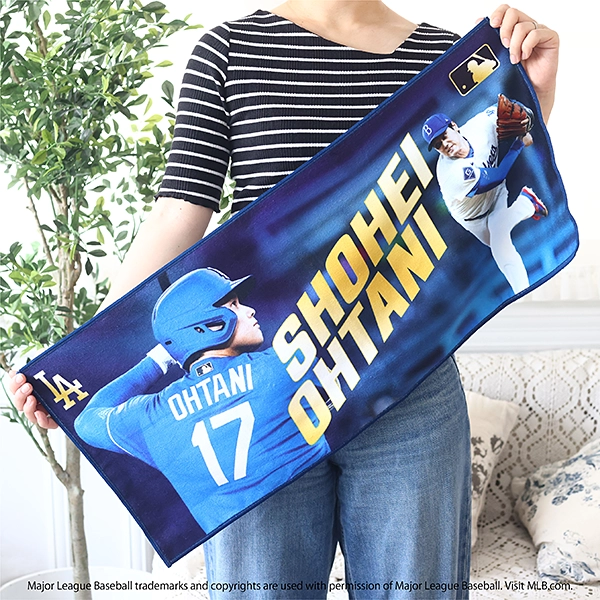 大谷翔平 オフィシャルグッズ THE GOLDEN TWO-WAY マイクロファイバー フェイスタオル