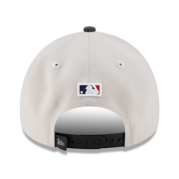 NEW ERA ロサンゼルス・ドジャース 2025 ワールドシリーズ優勝 ロッカールームキャップ