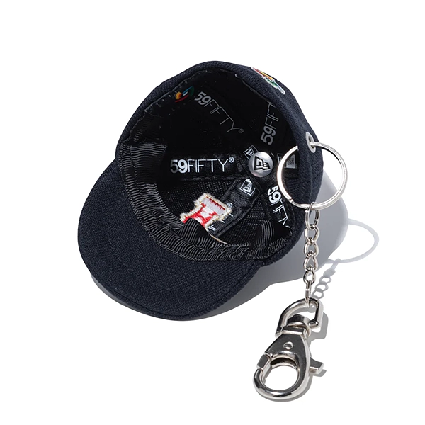 NEW ERA CAP KEYHOLDER J LOGO (ネイビー)
