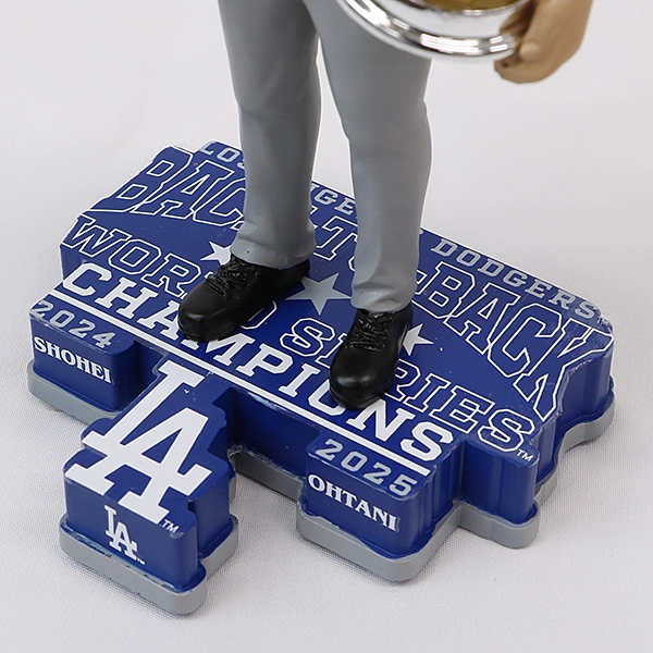 大谷翔平 MLB ロサンゼルス・ドジャース 2025 Back To Back World Series Champions Celebration ボブルヘッド8インチ（約20cm)